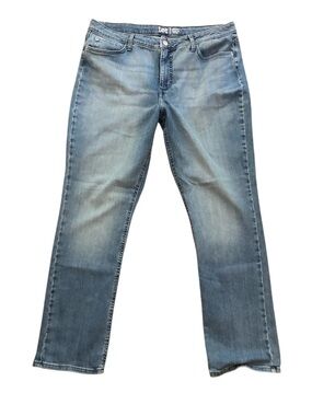 Lee Regular Fit Straight Leg Jeans Mid Rise Light Wash 18L